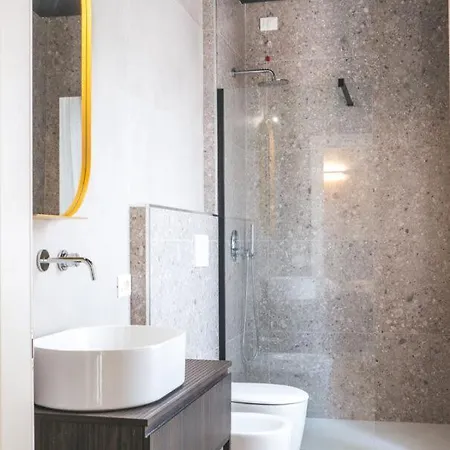 Tre Monumenti Luxury 게스트하우스 3*