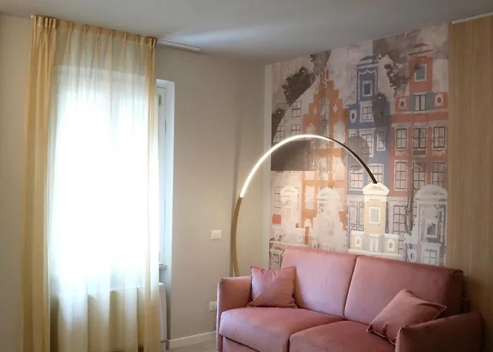 Tre Monumenti Luxury Affittacamere 3*